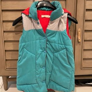 Vintage look puffer vest
